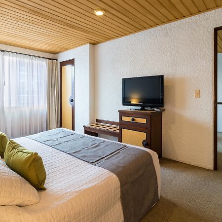 Hotel Suites Real 97 โบโกตา ภายนอก รูปภาพ