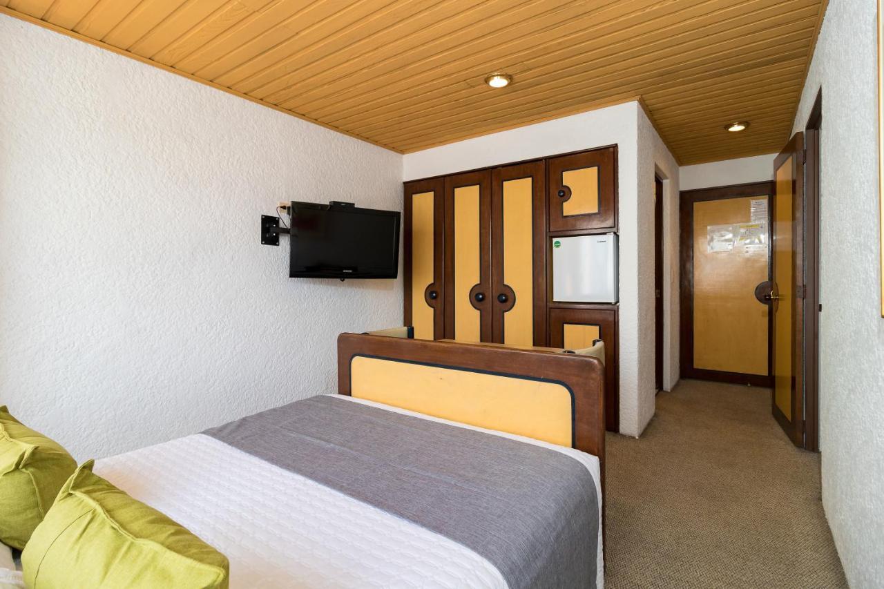 Hotel Suites Real 97 โบโกตา ภายนอก รูปภาพ
