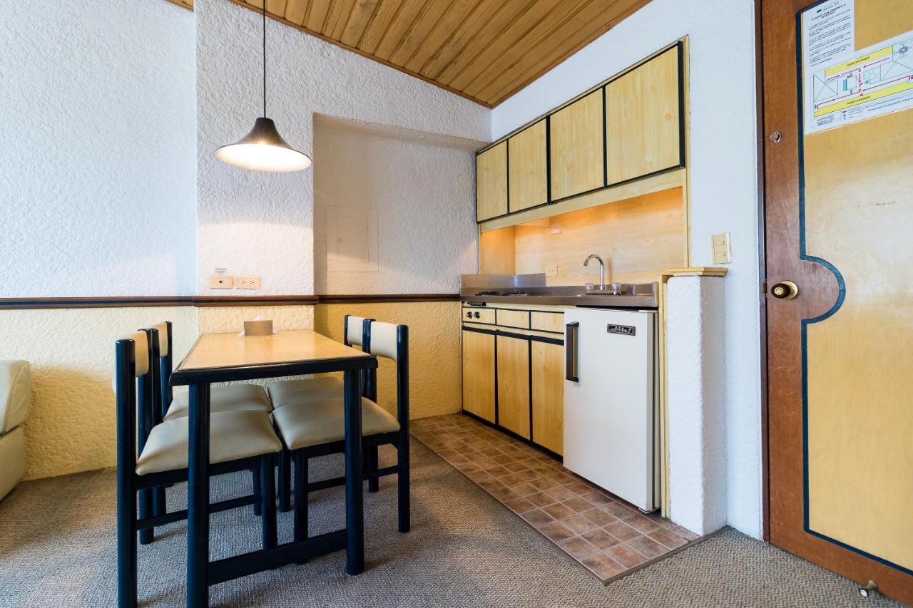 Hotel Suites Real 97 โบโกตา ภายนอก รูปภาพ