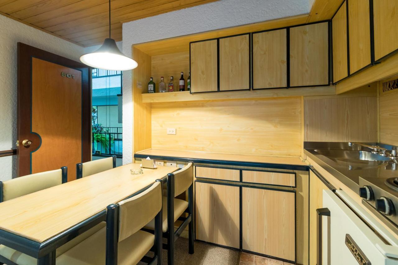 Hotel Suites Real 97 โบโกตา ภายนอก รูปภาพ