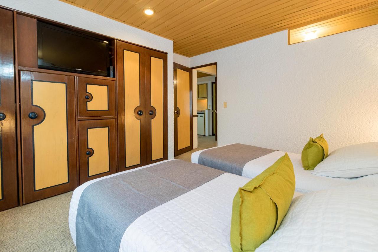Hotel Suites Real 97 โบโกตา ภายนอก รูปภาพ