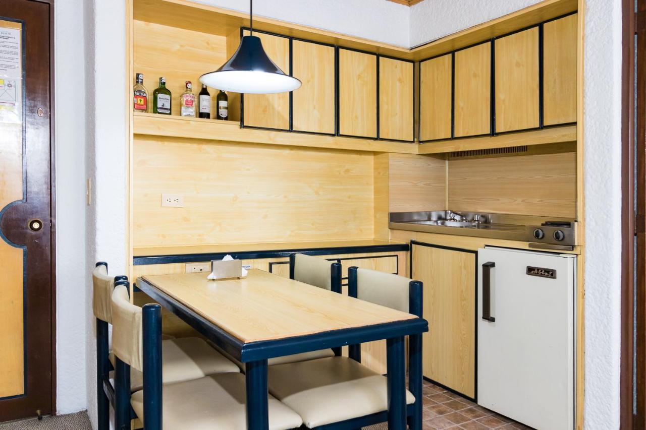 Hotel Suites Real 97 โบโกตา ภายนอก รูปภาพ