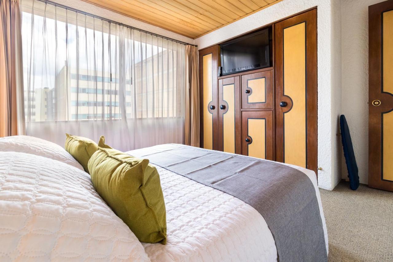 Hotel Suites Real 97 โบโกตา ภายนอก รูปภาพ